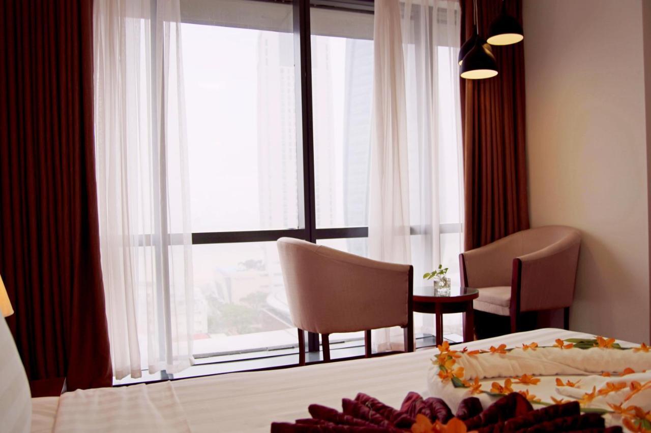 Da Nang Han River Hotel Екстериор снимка